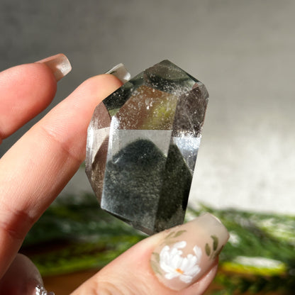Green Phantom Mountain Garden Quartz Freeform